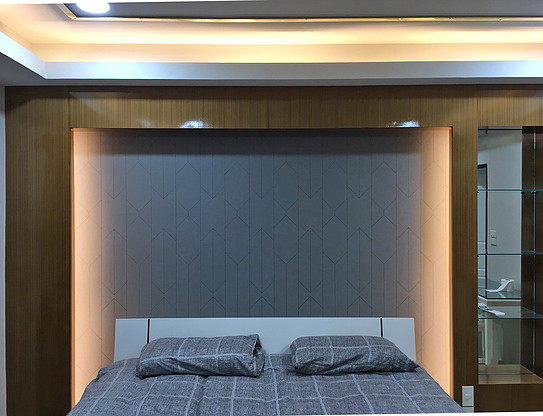 1 Bed Condo — photo 1