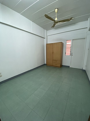 1 Bed Condo — photo 1