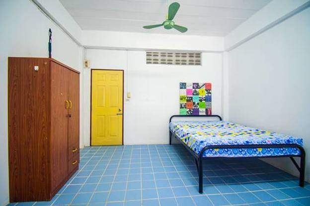 1 Bed Condo — photo 3