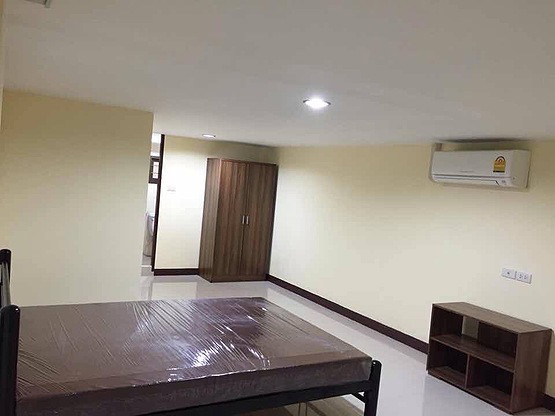 1 Bed Condo · Khlong San, bangkok — photo 5