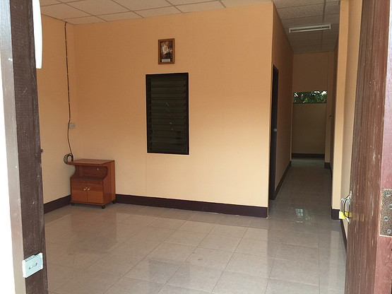 1 Bed Condo — photo 1