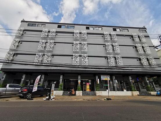 Condo · Min Buri, bangkok — photo 1