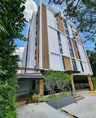 @93 Apartment — photo 3