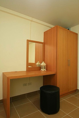 Condo · Huai Khwang, bangkok — photo 2