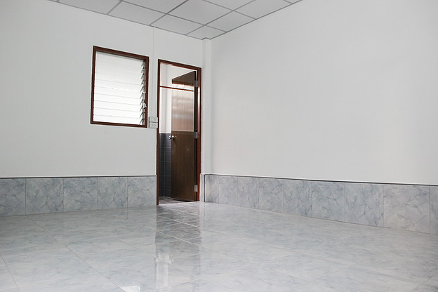 1 Bed Condo · Phra Khanong, bangkok — photo 3