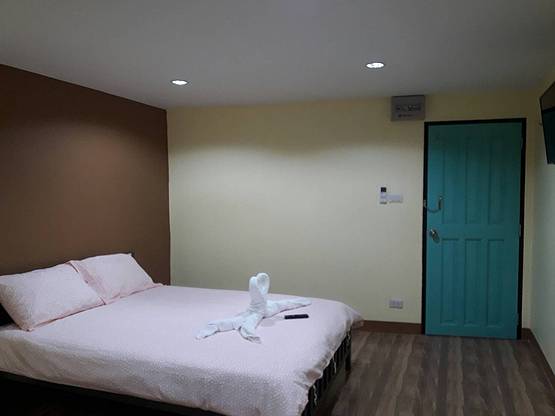 1 Bed Condo · Bangkok Noi, bangkok — photo 1