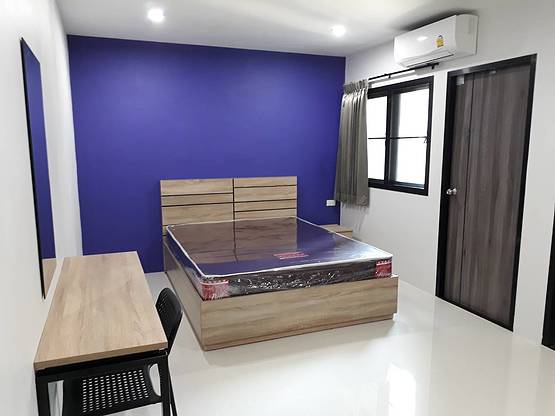 1 Bed Condo · Huai Khwang, bangkok — photo 2