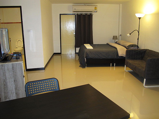 1 Bed Condo · Bang Khen, bangkok — photo 3