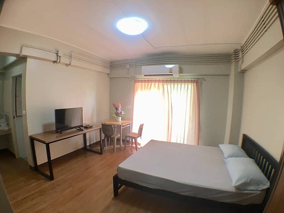 1 Bed Condo · Huai Khwang, bangkok — photo 5