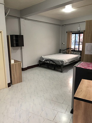 1 Bed Condo — photo 4