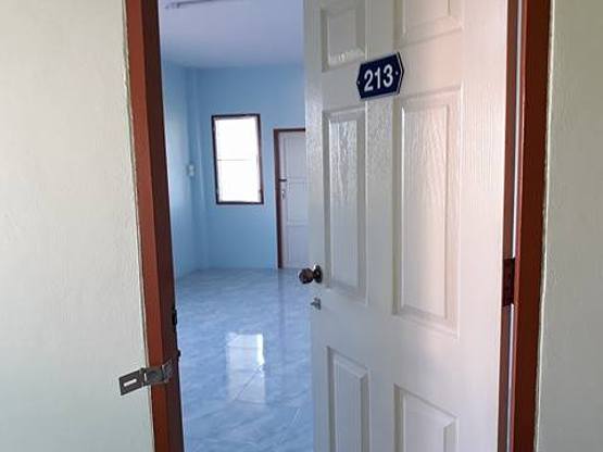 1 Bed Condo — photo 5