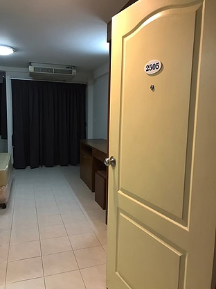 1 Bed Condo · Wang Thonglang, bangkok — photo 1