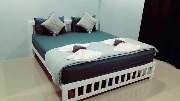 1 Bed Condo — photo 2