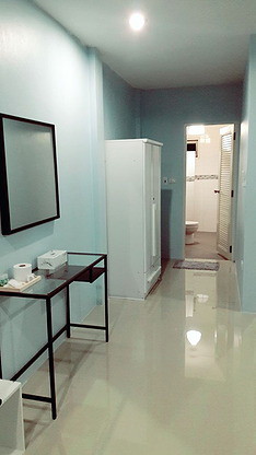1 Bed Condo — photo 5