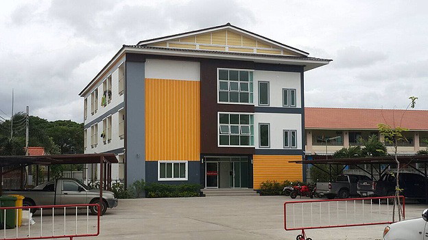 1 Bed Condo — photo 2