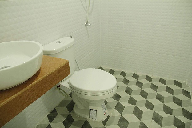 1 Bed Condo — photo 5