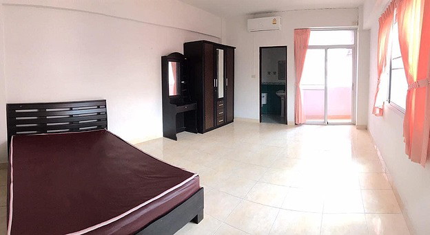 Condo · pathum_thani — photo 1