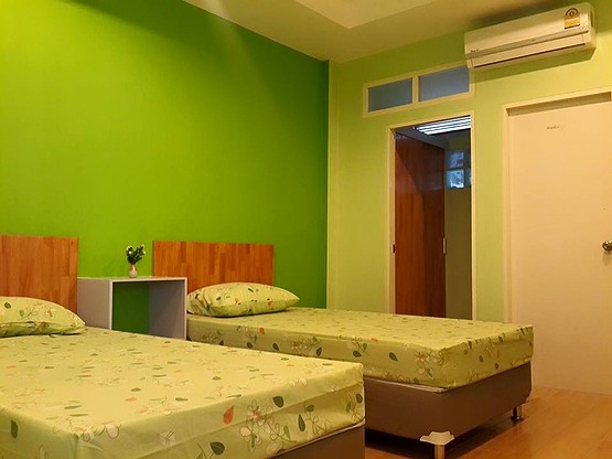 1 Bed Condo — photo 4