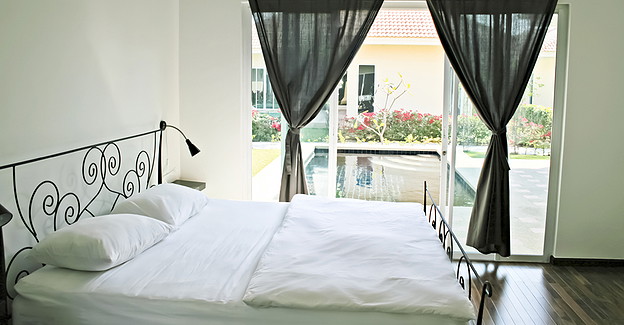 1 Bed Condo — photo 2