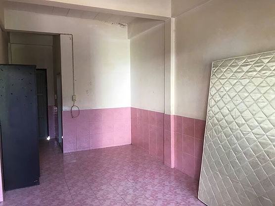 1 Bed Condo — photo 2