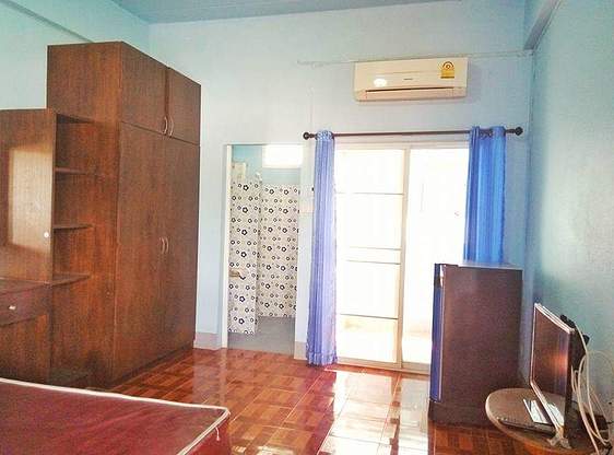 1 Bed Condo — photo 3