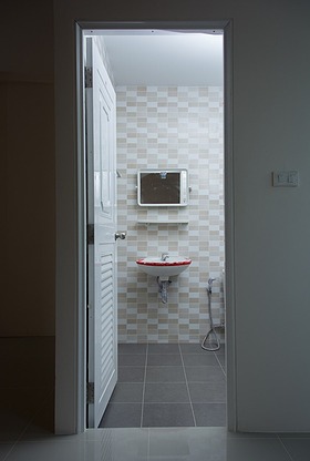 1 Bed Condo — photo 5
