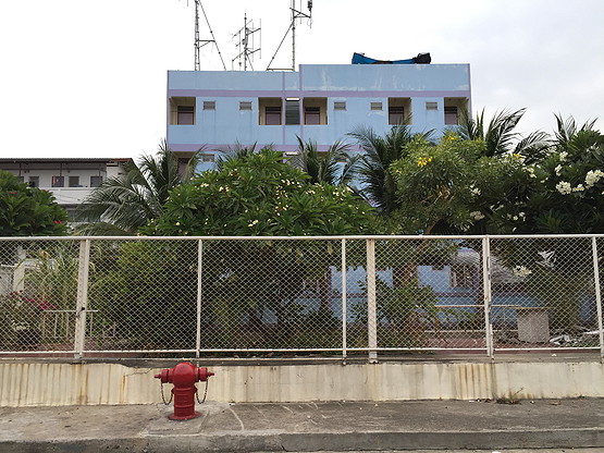 1 Bed Condo · Bang Khun Thian, bangkok — photo 2