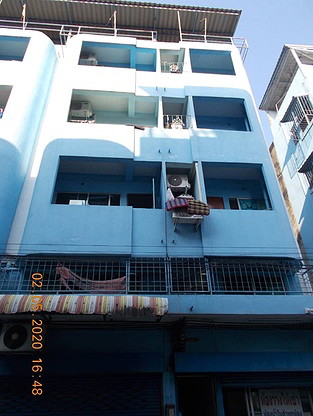 1 Bed Condo · Khlong Toei, bangkok — photo 2