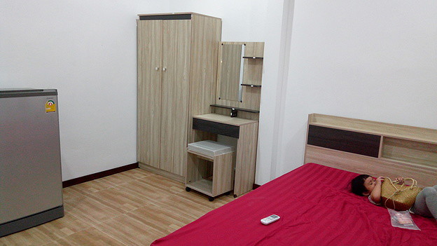 1 Bed Condo — photo 3