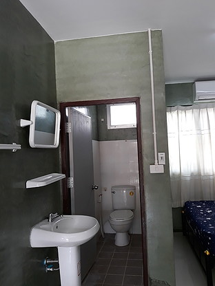 1 Bed Condo — photo 1