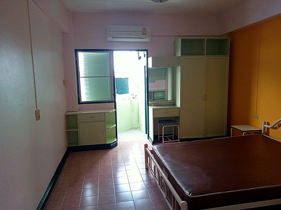 1 Bed Condo · Bangkok Noi, bangkok — photo 1