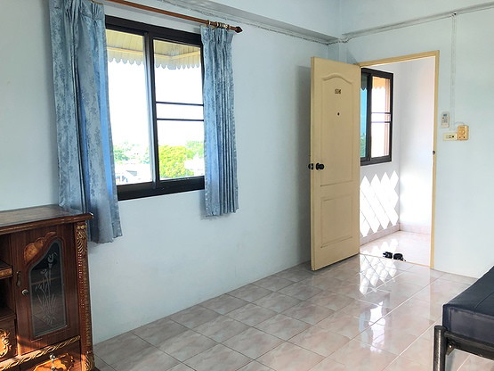 Condo · pathum_thani — photo 2