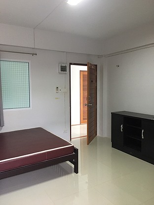 1 Bed Condo — photo 2