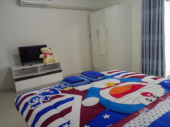 1 Bed Condo — photo 1