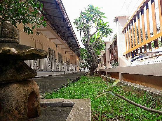 1 Bed Condo — photo 3