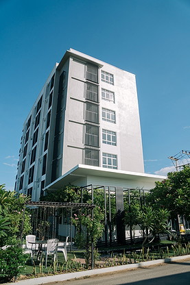 1 Bed Condo — photo 4