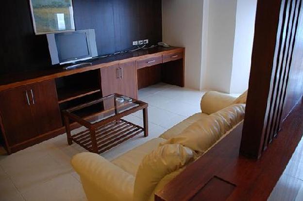 Condo · Mueang Phuket, phuket — photo 1