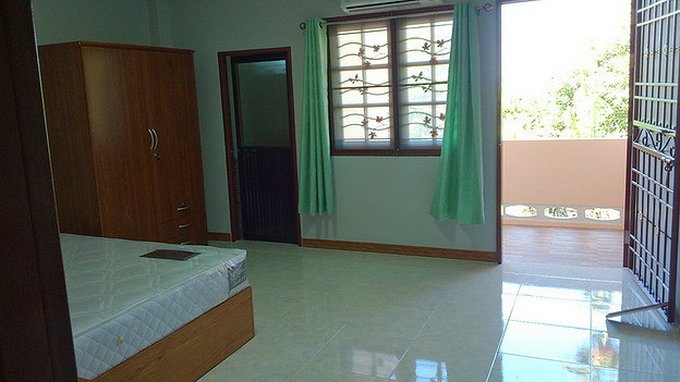 1 Bed Condo — photo 4