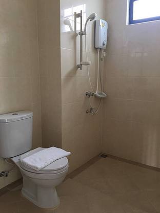 1 Bed Condo — photo 3