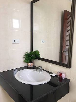 1 Bed Condo — photo 5