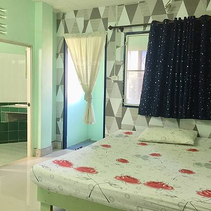 1 Bed Condo — photo 3