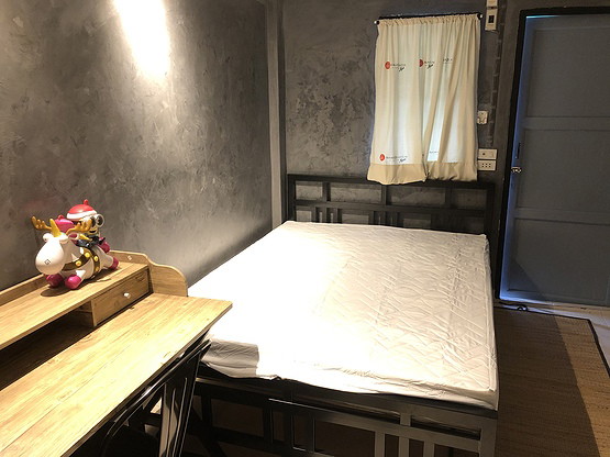 1 Bed Condo — photo 1