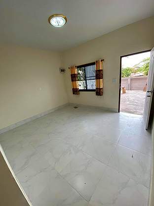 1 Bed Condo — photo 2