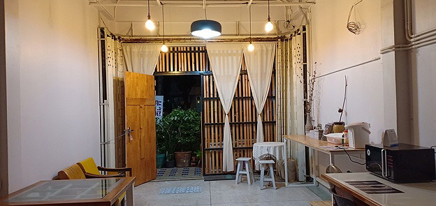 1 Bed Condo — photo 1