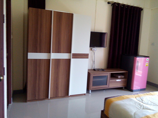 1 Bed Condo — photo 3