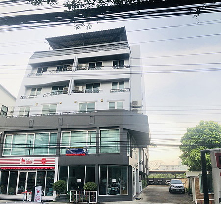 1 Bed Condo · Wang Thonglang, bangkok — photo 1