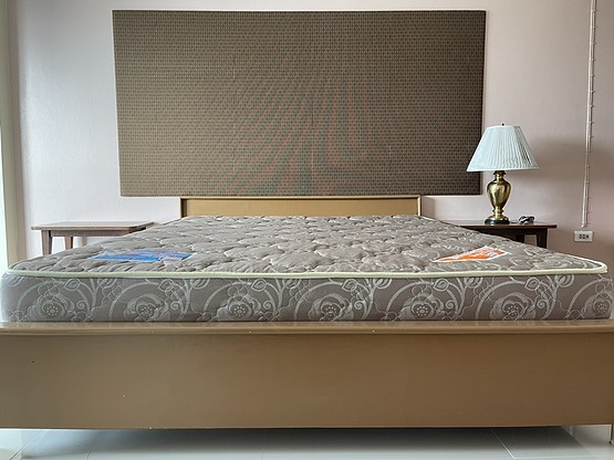 1 Bed Condo — photo 3