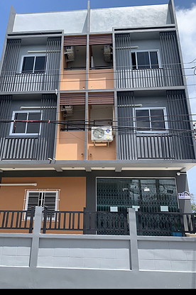 1 Bed Condo — photo 1