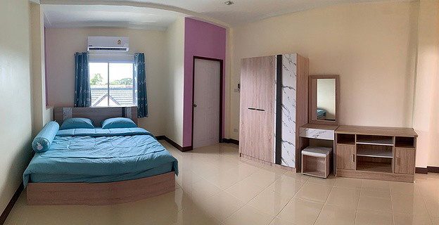 1 Bed Condo — photo 4