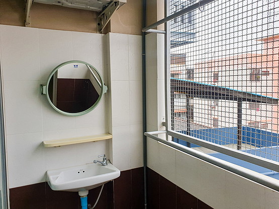 1 Bed Condo · Bangkok Noi, bangkok — photo 2